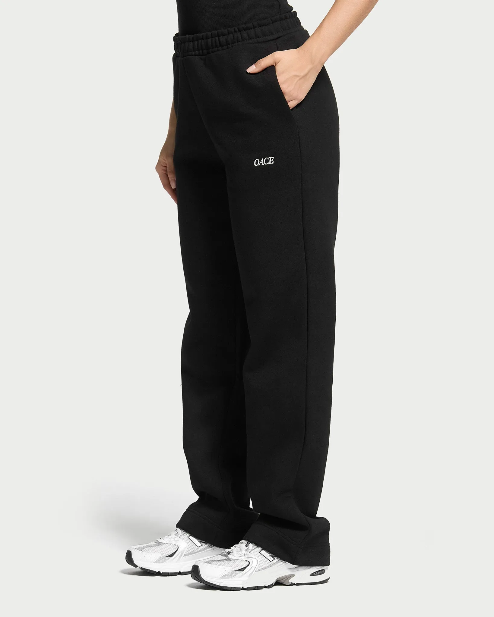 Calm Wide Leg Jogger