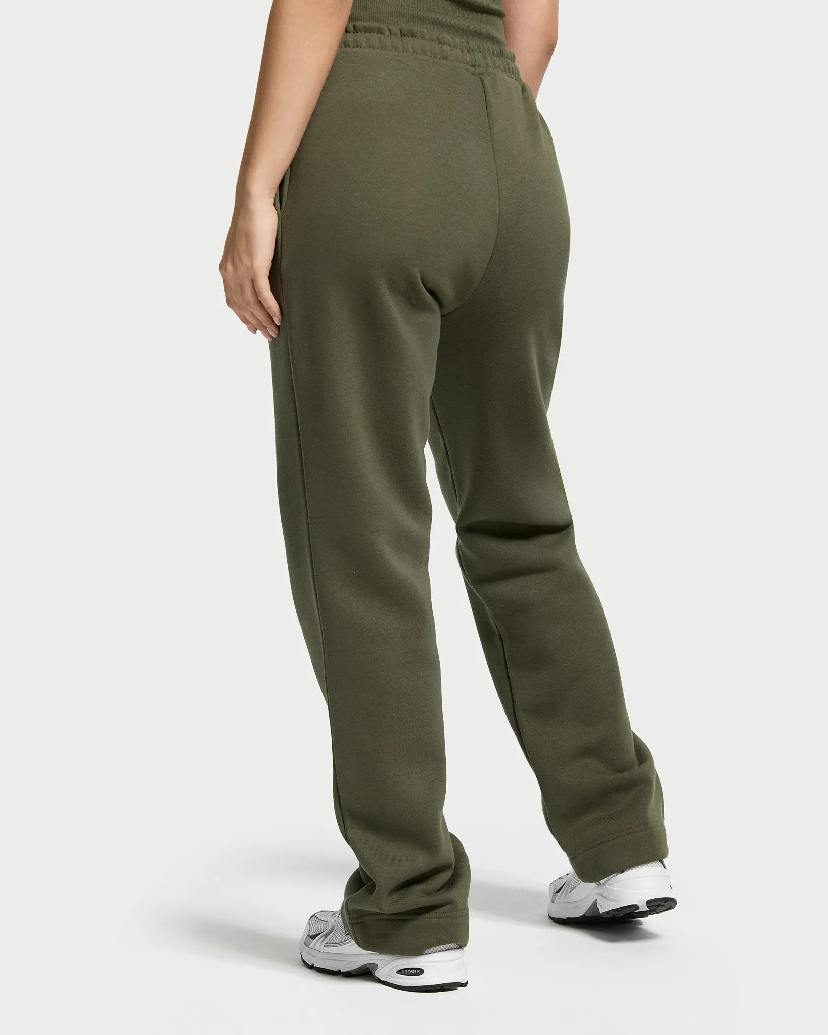 Calm Wide Leg Jogger