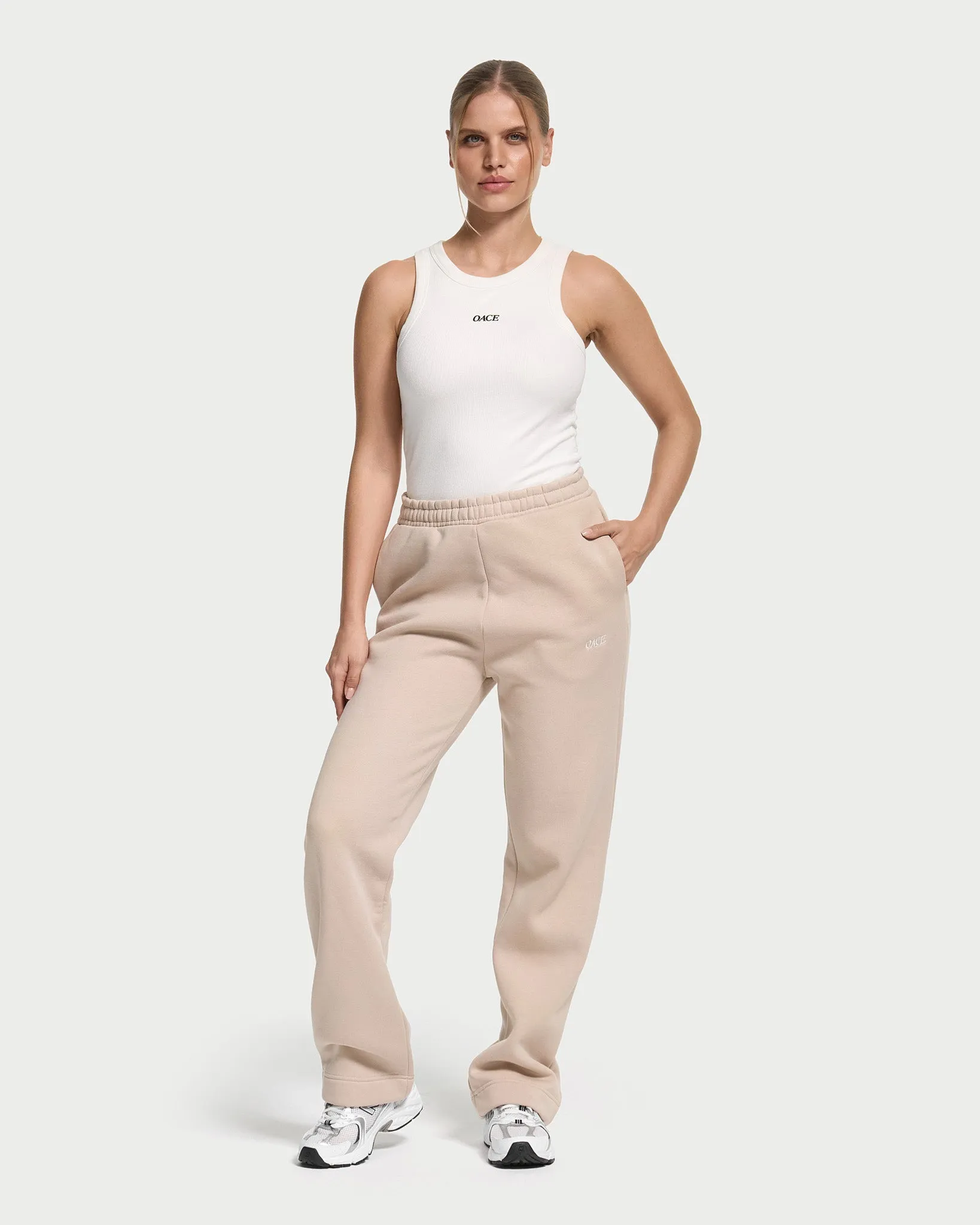 Calm Wide Leg Jogger