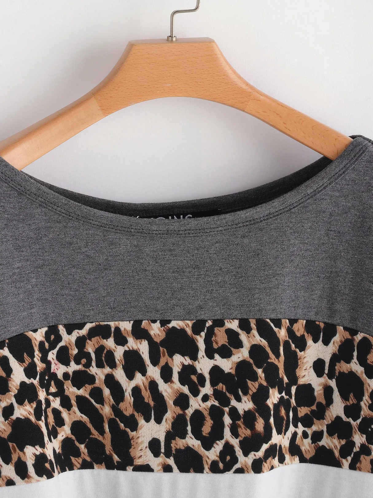 Custom Round Neck Leopard Long Sleeve Grey T-Shirt