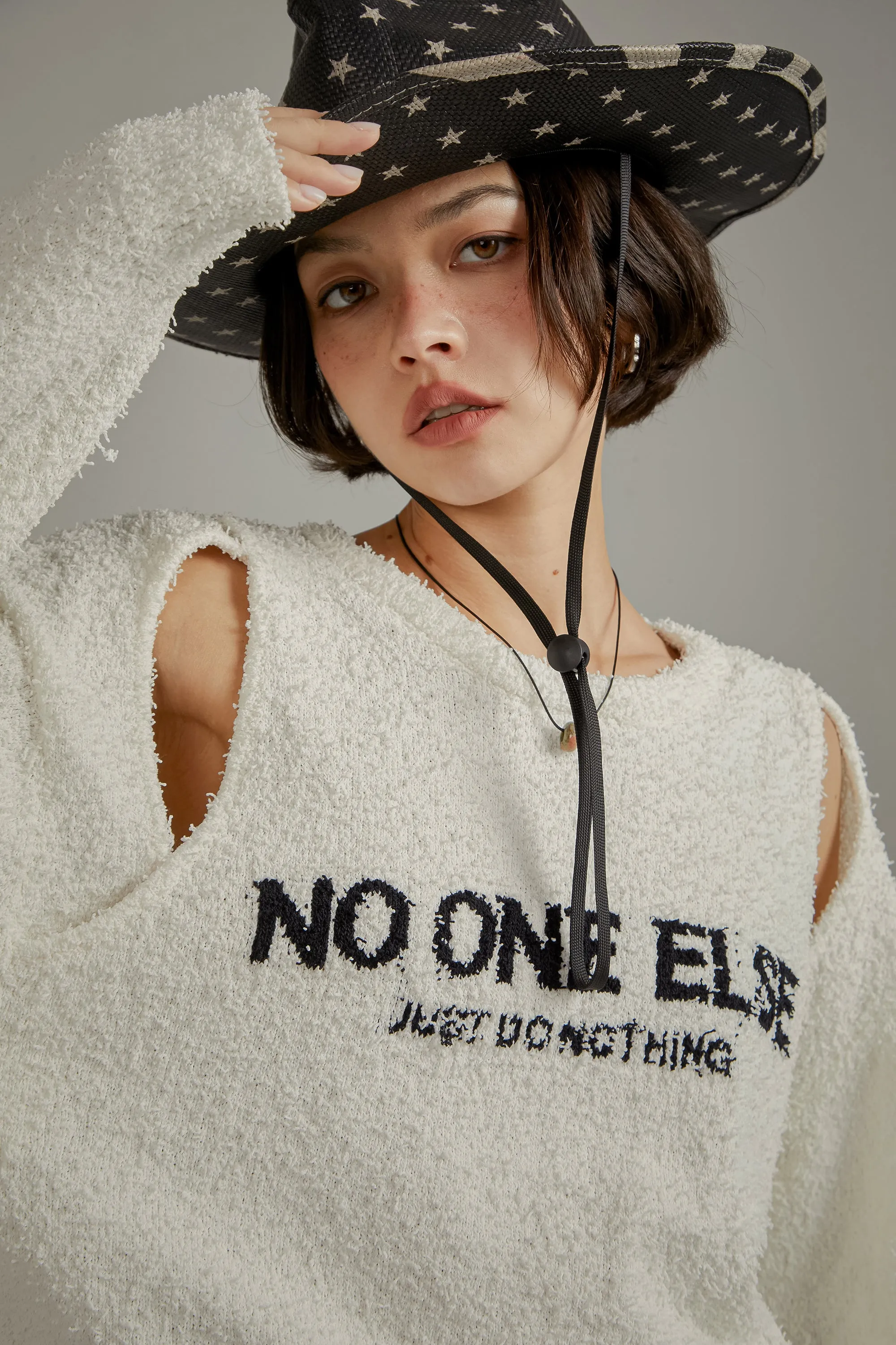 Logo Shoulder Split Loose Knit Sweater